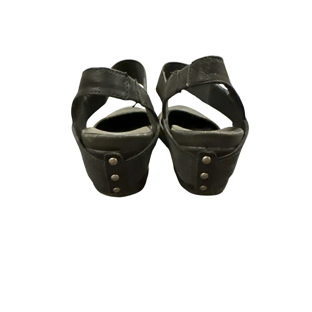 Axiom Fantasy World‎ Wedge Sandals Womens 9.5 Black Studded Elastic Straps